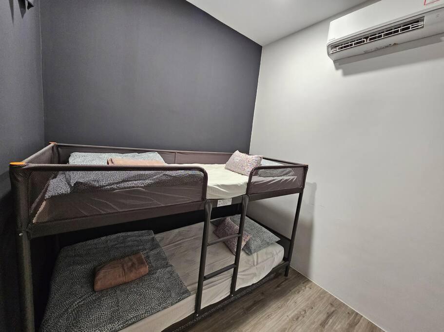 Lovely Podium Cityview 3Bedroom With Pool A2 Кучинг Экстерьер фото